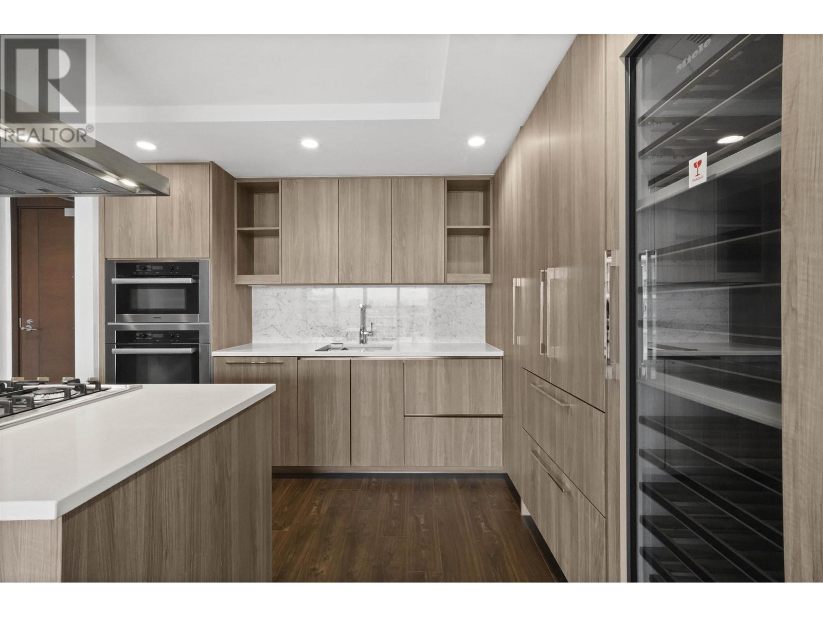 1604 1768 Cook Street, Vancouver, British Columbia  V5Y 0N3 - Photo 7 - R2858597