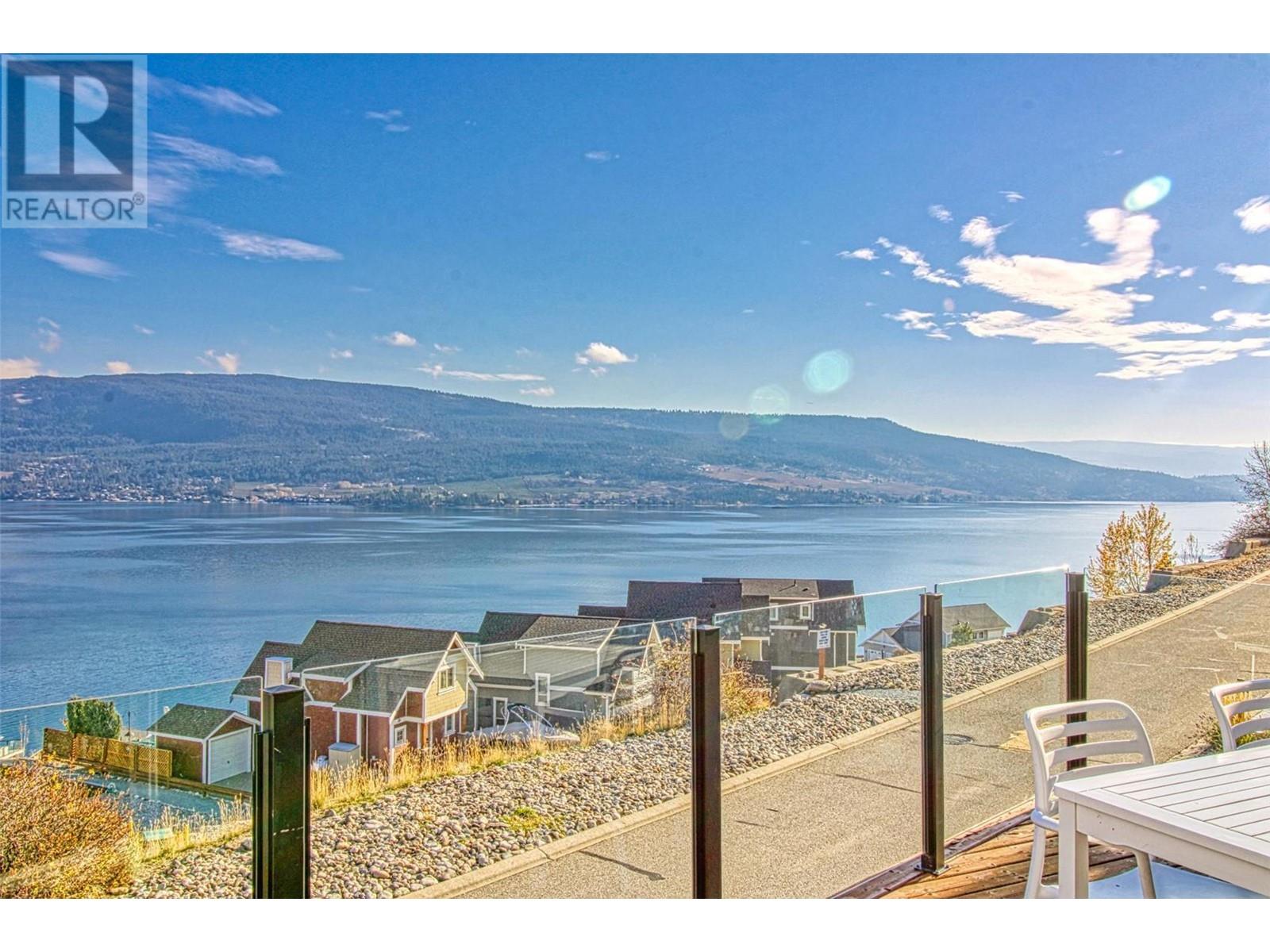 6897 Santiago Loop Unit# 100 Kelowna