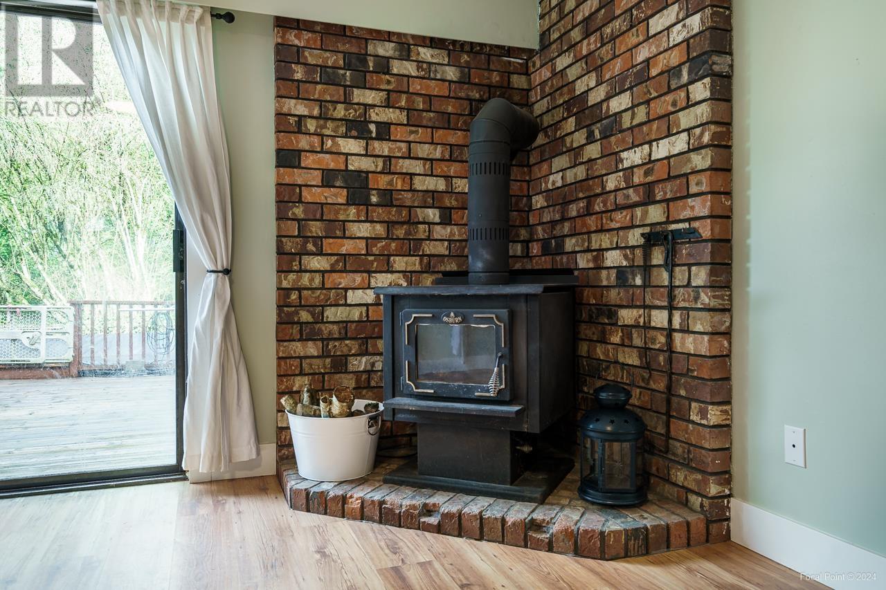 21303 Douglas Avenue, Maple Ridge, British Columbia  V4R 2H8 - Photo 17 - R2858711