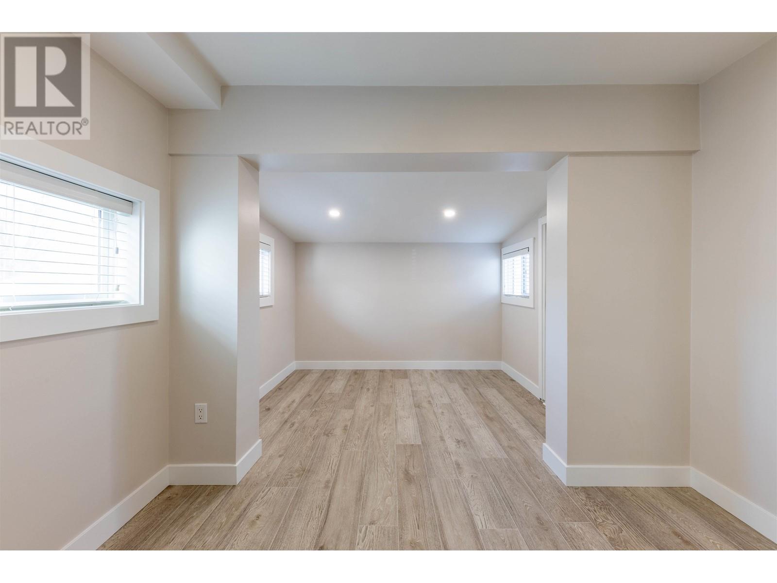 2703 Horley Street, Vancouver, British Columbia  V5R 4R7 - Photo 13 - R2858676