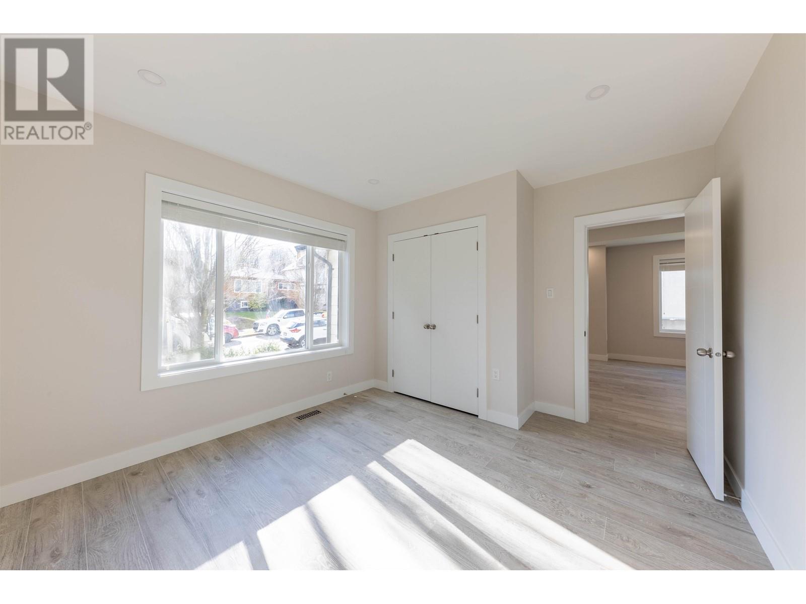 2703 Horley Street, Vancouver, British Columbia  V5R 4R7 - Photo 11 - R2858676