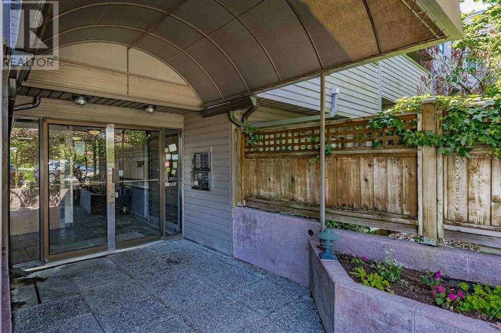 201 1990 W 6 Avenue, Vancouver, British Columbia  V6J 4V4 - Photo 4 - R2858701