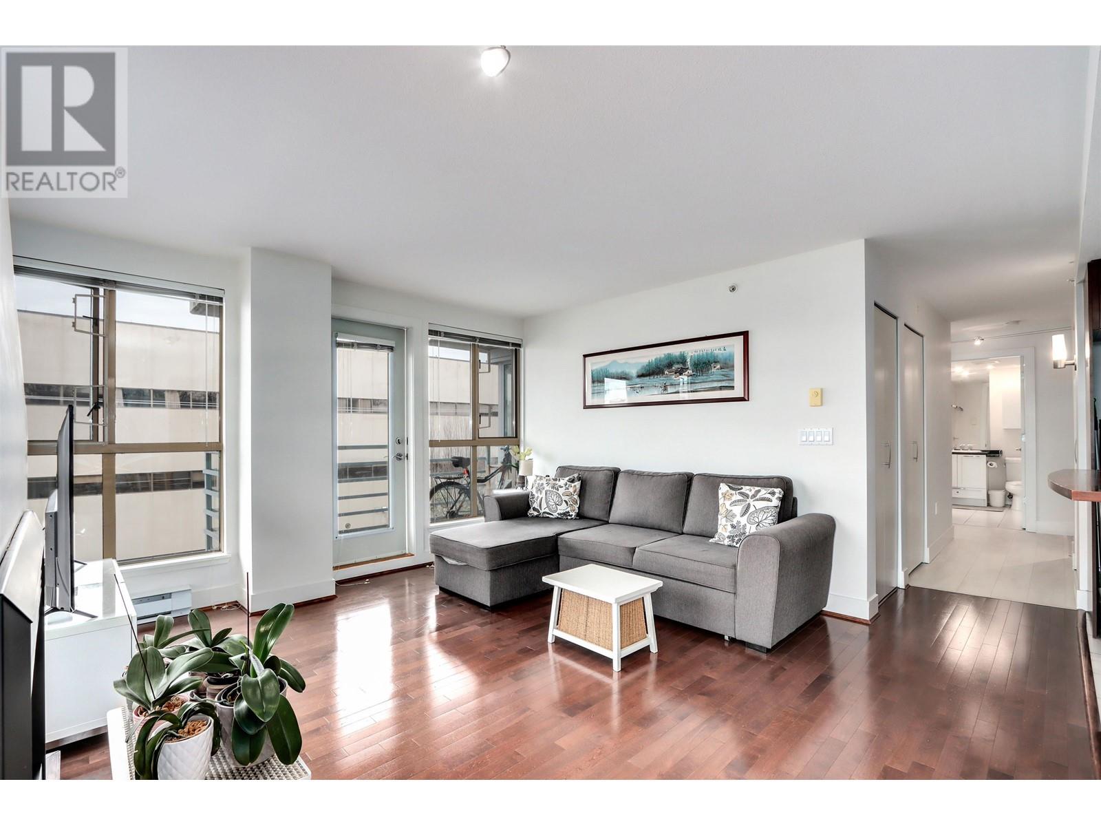 609 2137 W 10th Avenue, Vancouver, British Columbia  V6K 4W4 - Photo 2 - R2858755
