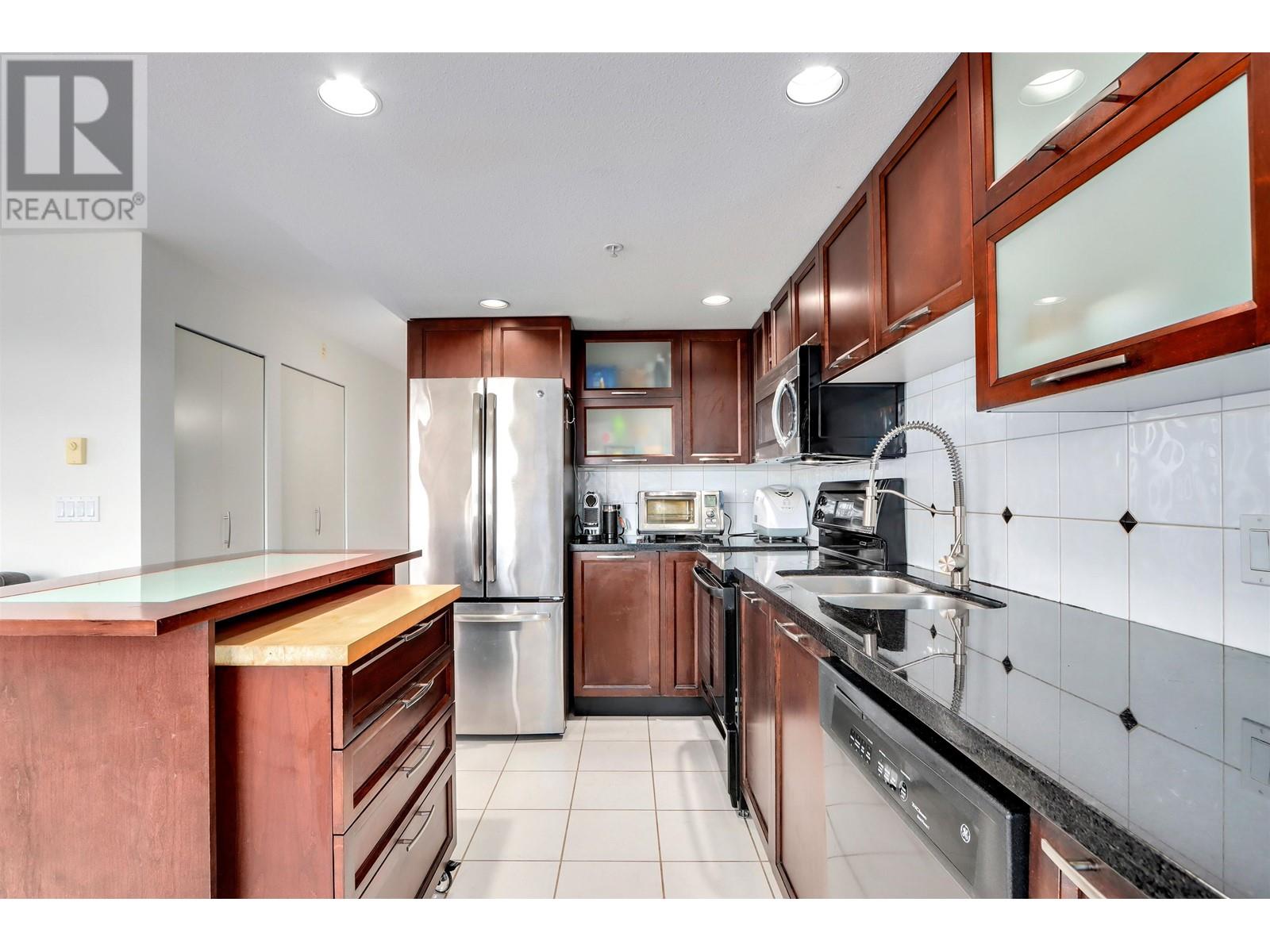 609 2137 W 10th Avenue, Vancouver, British Columbia  V6K 4W4 - Photo 7 - R2858755