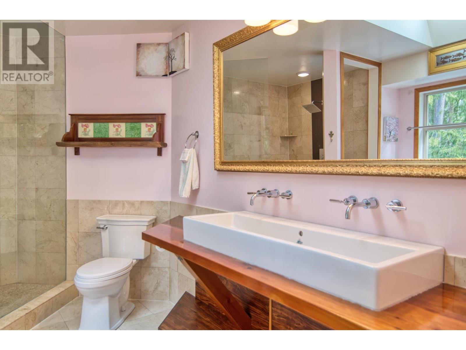 1286 Gower Point Road, Gibsons, British Columbia  V0N 1V3 - Photo 24 - R2858746