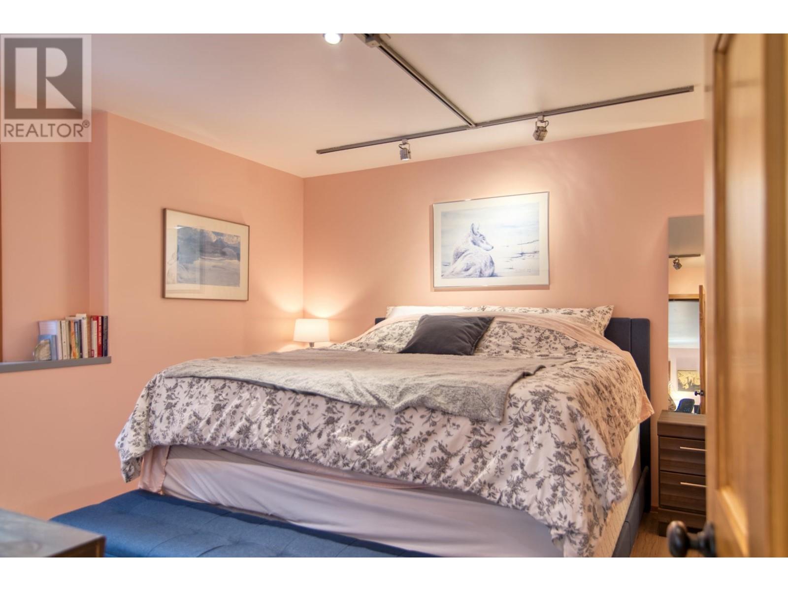 1286 Gower Point Road, Gibsons, British Columbia  V0N 1V3 - Photo 32 - R2858746
