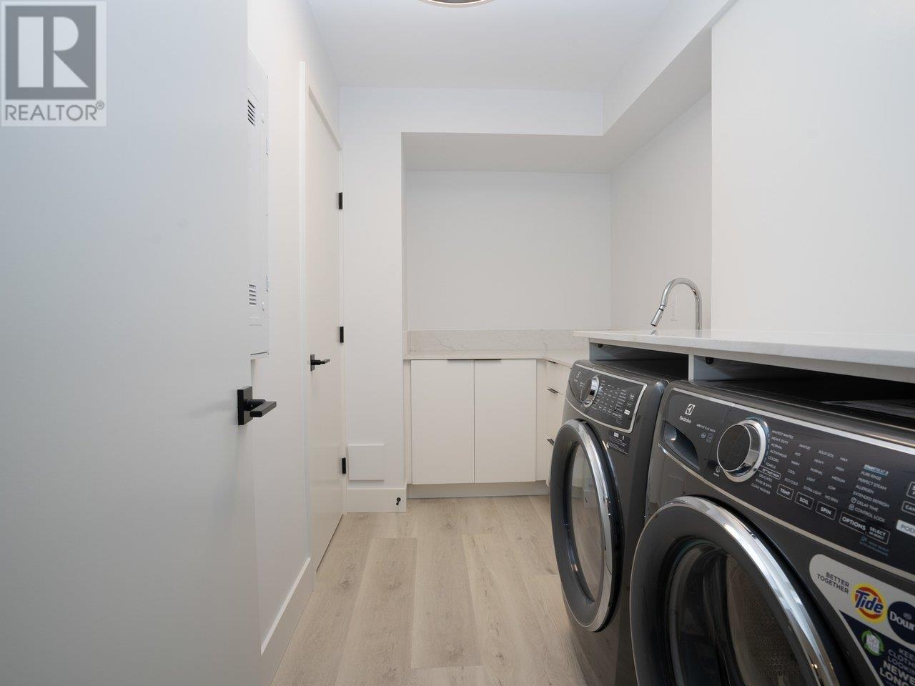 1115 E Keith Road, North Vancouver, British Columbia  V7L 1X4 - Photo 11 - R2858792