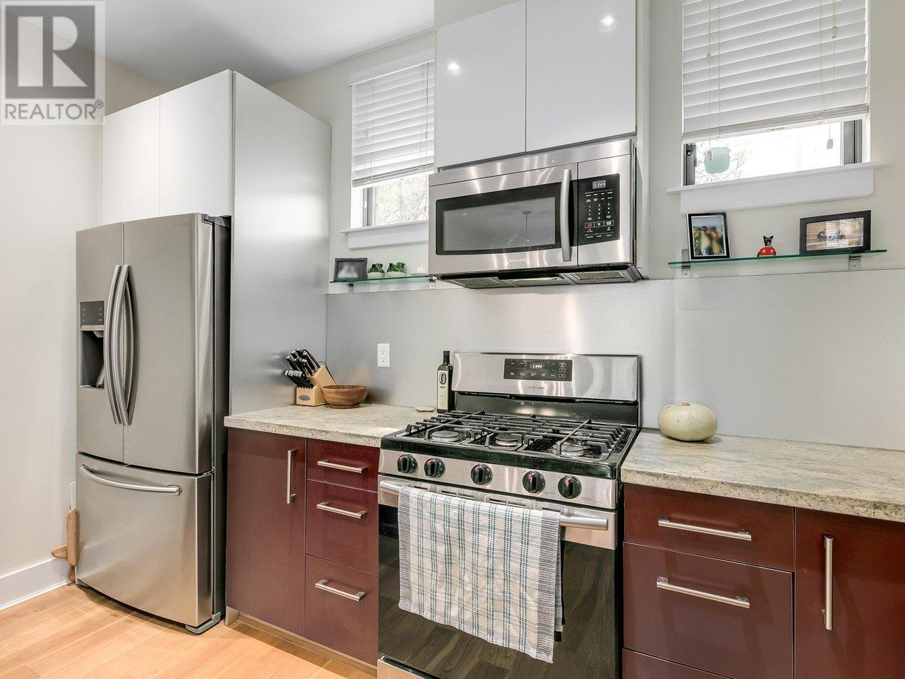 868 W 6th Avenue, Vancouver, British Columbia  V5Z 1A6 - Photo 9 - R2858654