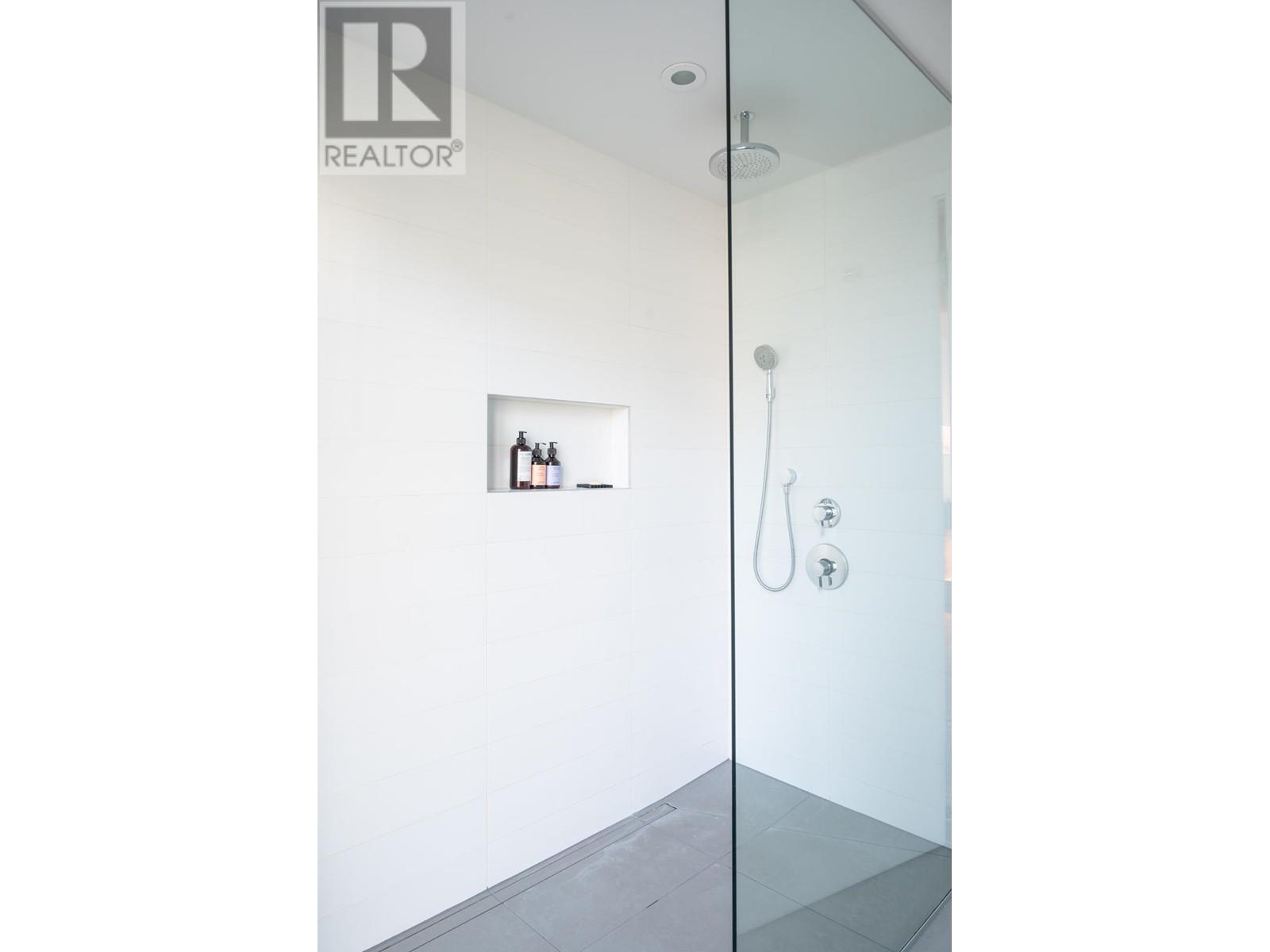 702 1555 W 8th Avenue, Vancouver, British Columbia  V6J 1T5 - Photo 33 - R2858710