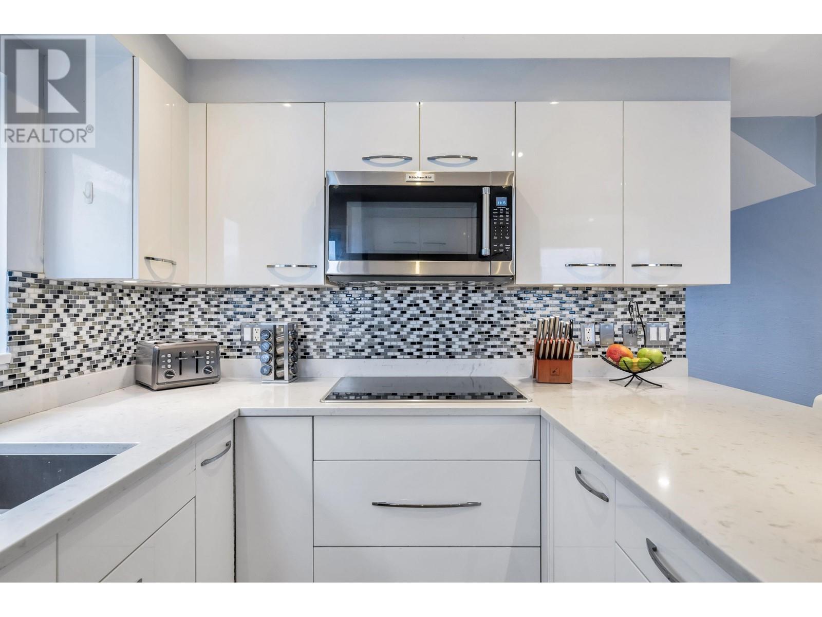 28 3459 River Road, Ladner, British Columbia  V4K 4Y9 - Photo 5 - R2858533
