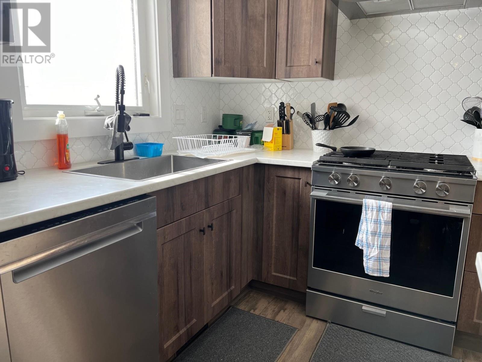 8120 96 Avenue, Fort St. John, British Columbia  V1J 1J6 - Photo 6 - R2856785