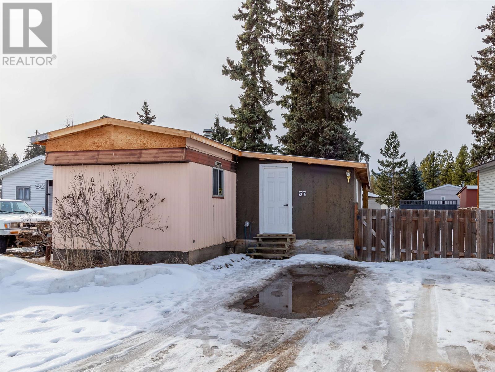 57 95 Laidlaw Road, Smithers, British Columbia  V0J 2N6 - Photo 1 - R2858138