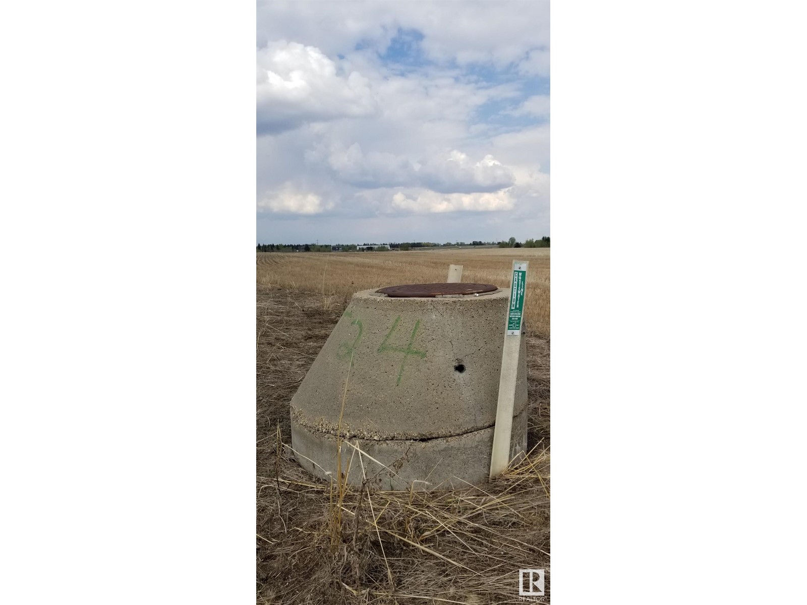 4-23-54- 22-Ne Nw, Edmonton, Alberta  T5Y 6H5 - Photo 2 - E4376738