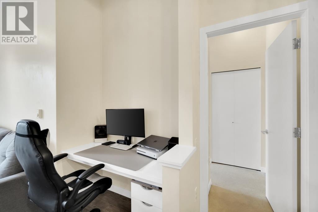 412 618 Como Lake Avenue, Coquitlam, British Columbia  V3J 0G1 - Photo 10 - R2858821