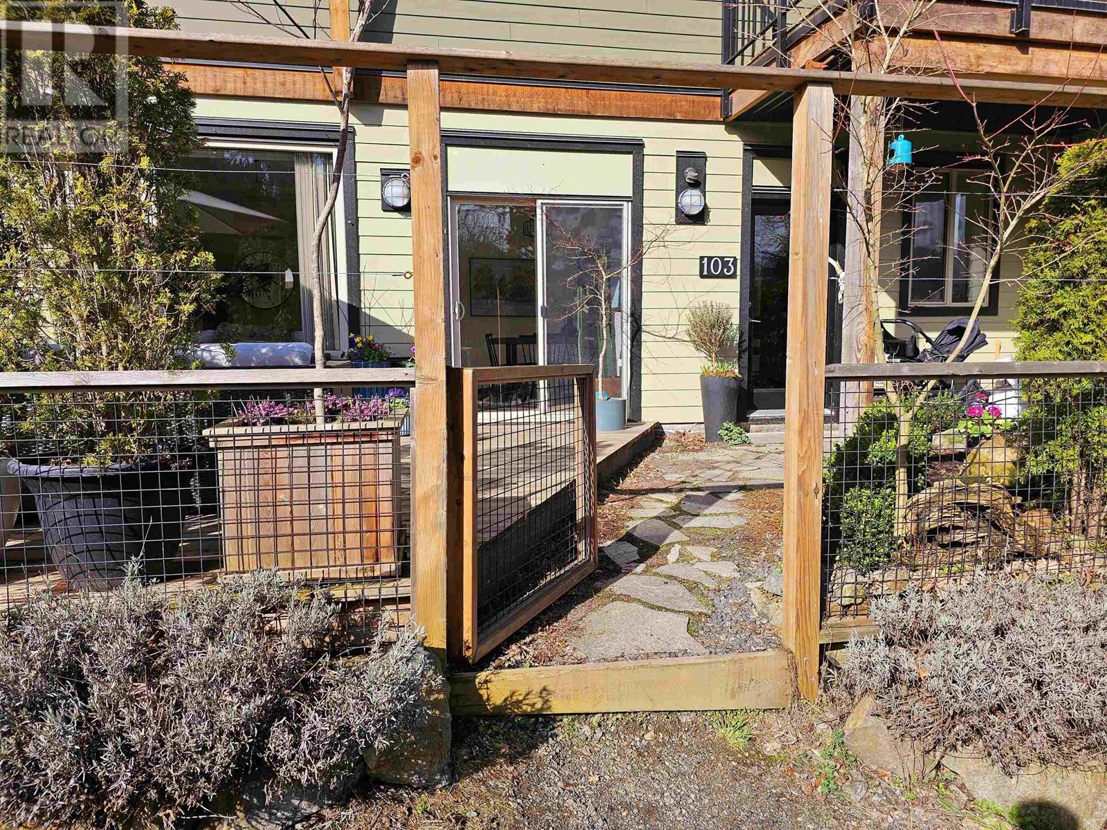 103 726a Belterra Road, Bowen Island, British Columbia  V0N 1G2 - Photo 3 - R2858819
