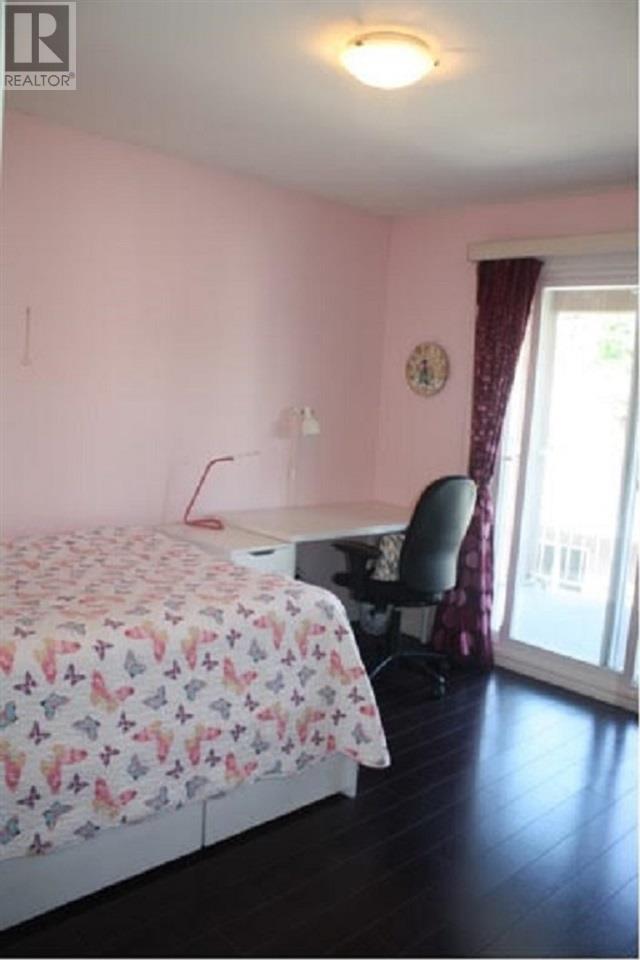 7441 15th Avenue, Burnaby, British Columbia  V3N 1W3 - Photo 12 - R2858371