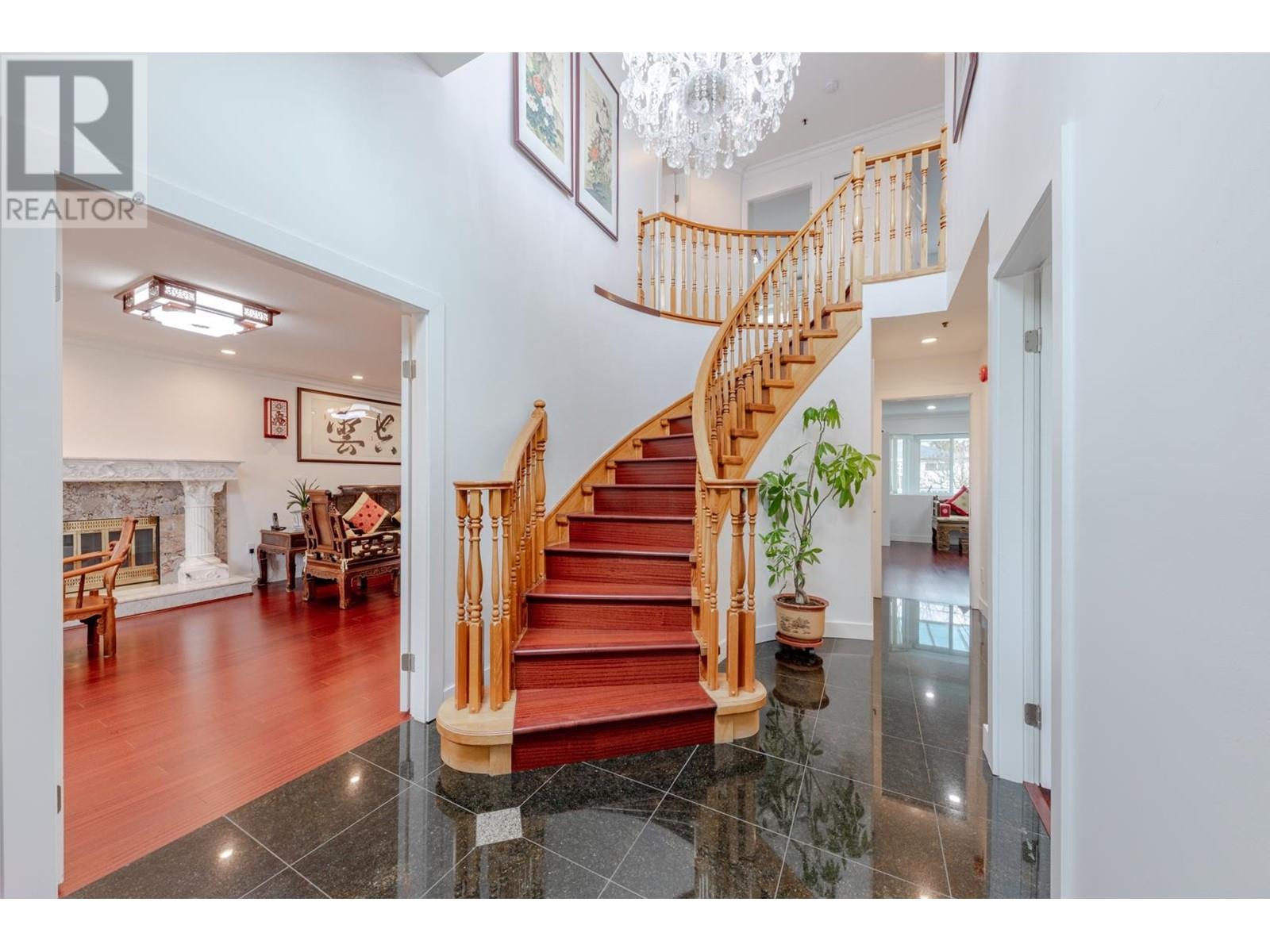 2169 E 48th Avenue, Vancouver, British Columbia  V5P 1R7 - Photo 15 - R2858591