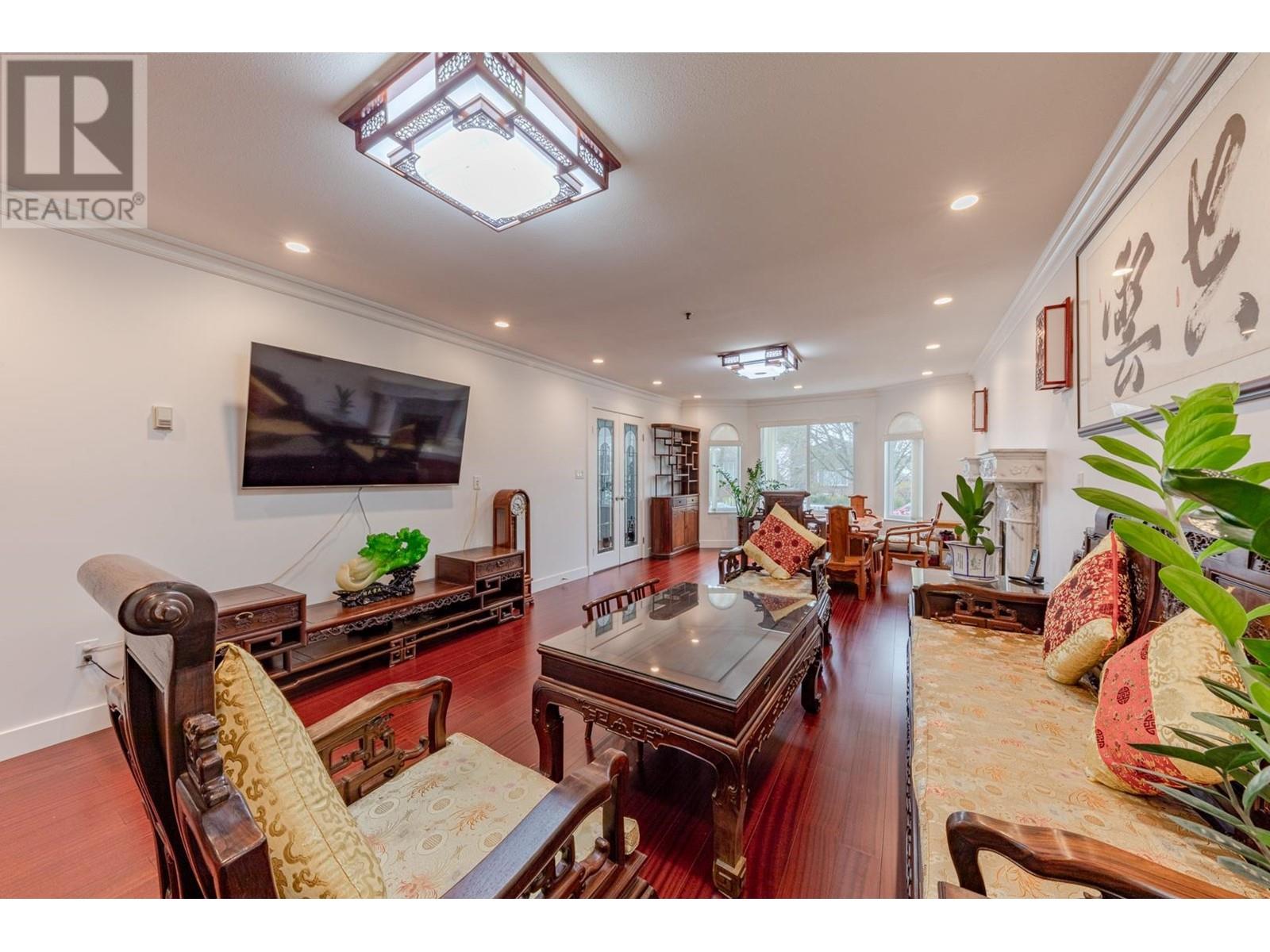 2169 E 48th Avenue, Vancouver, British Columbia  V5P 1R7 - Photo 11 - R2858591