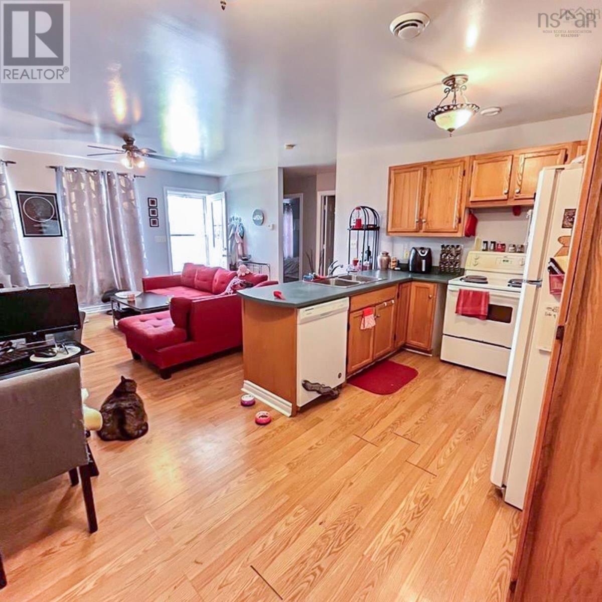 936-938 Main Street, Glace Bay, Nova Scotia  B1A 4Z3 - Photo 14 - 202404440