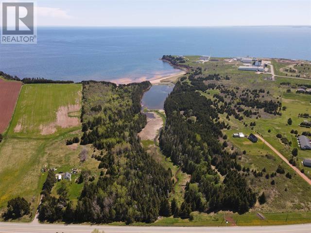 East Point, Souris, Prince Edward Island  C0A 2B0 - Photo 2 - 202404452