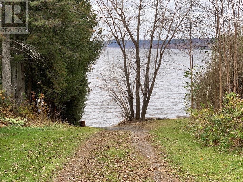 889 Lalonde Road, L'orignal, Ontario  K0B 1K0 - Photo 26 - 1381191