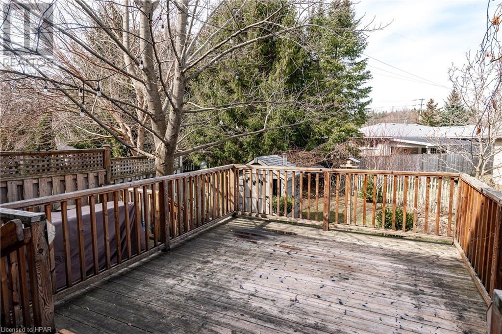 76 Walsh Crescent, Stratford, Ontario  N5A 7X8 - Photo 43 - 40552503
