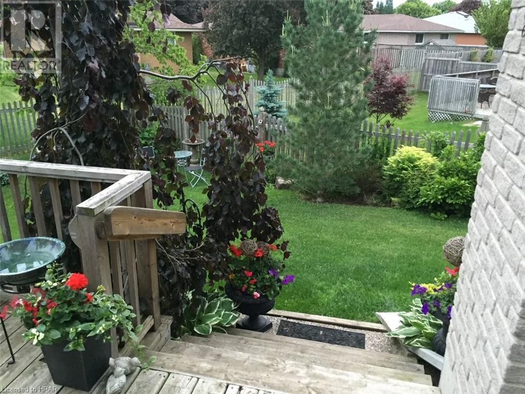 76 Walsh Crescent, Stratford, Ontario  N5A 7X8 - Photo 45 - 40552503
