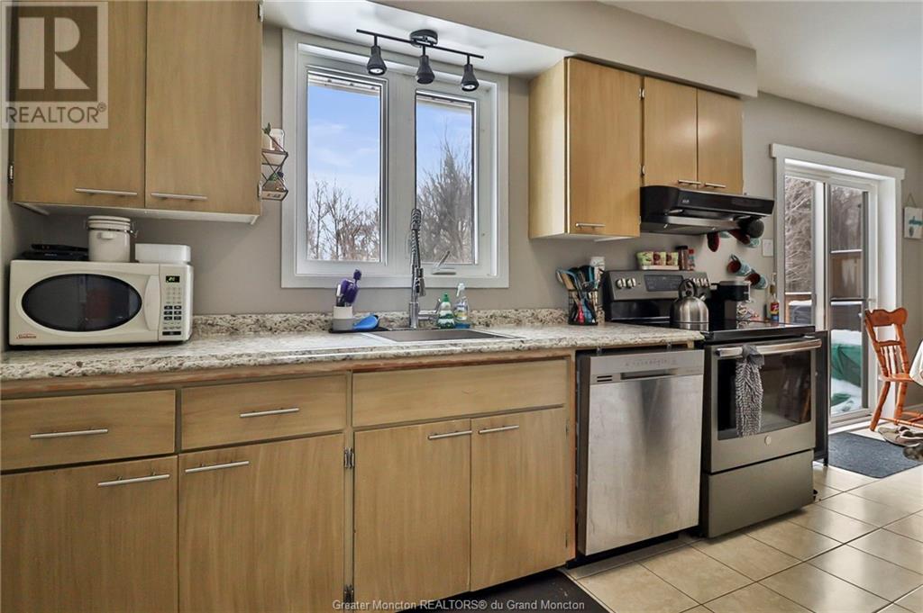 96 De L'ecole, Grande-Digue, New Brunswick  E4R 3S5 - Photo 3 - M157924