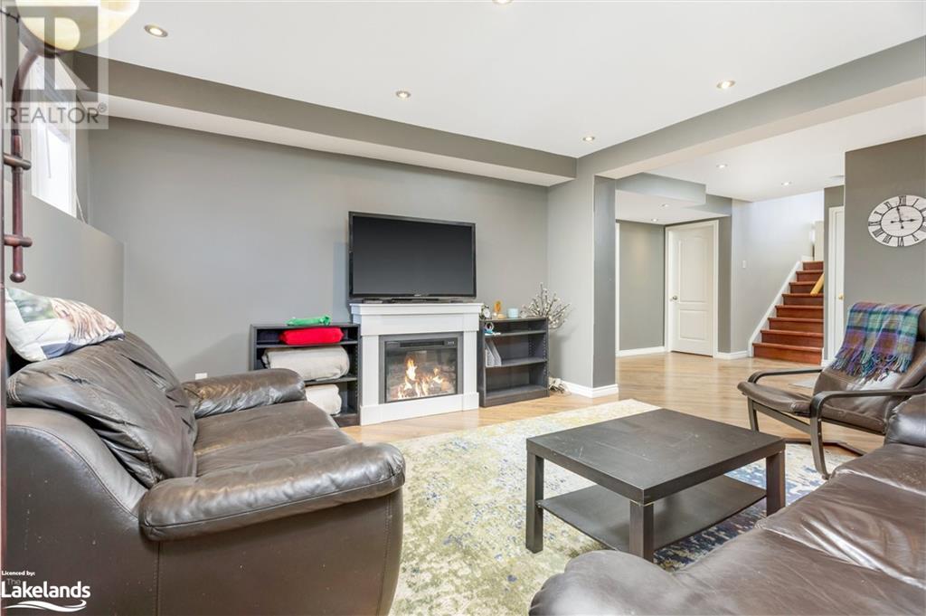 7 Cardinal Way, Wasaga Beach, Ontario  L9Z 3B6 - Photo 22 - 40553054