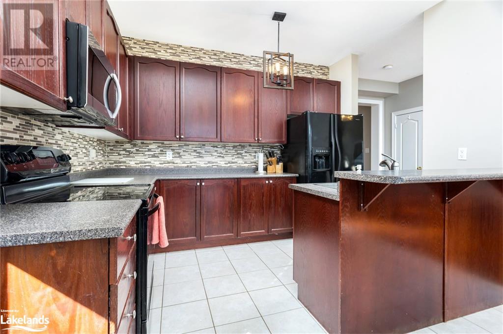 7 Cardinal Way, Wasaga Beach, Ontario  L9Z 3B6 - Photo 7 - 40553054