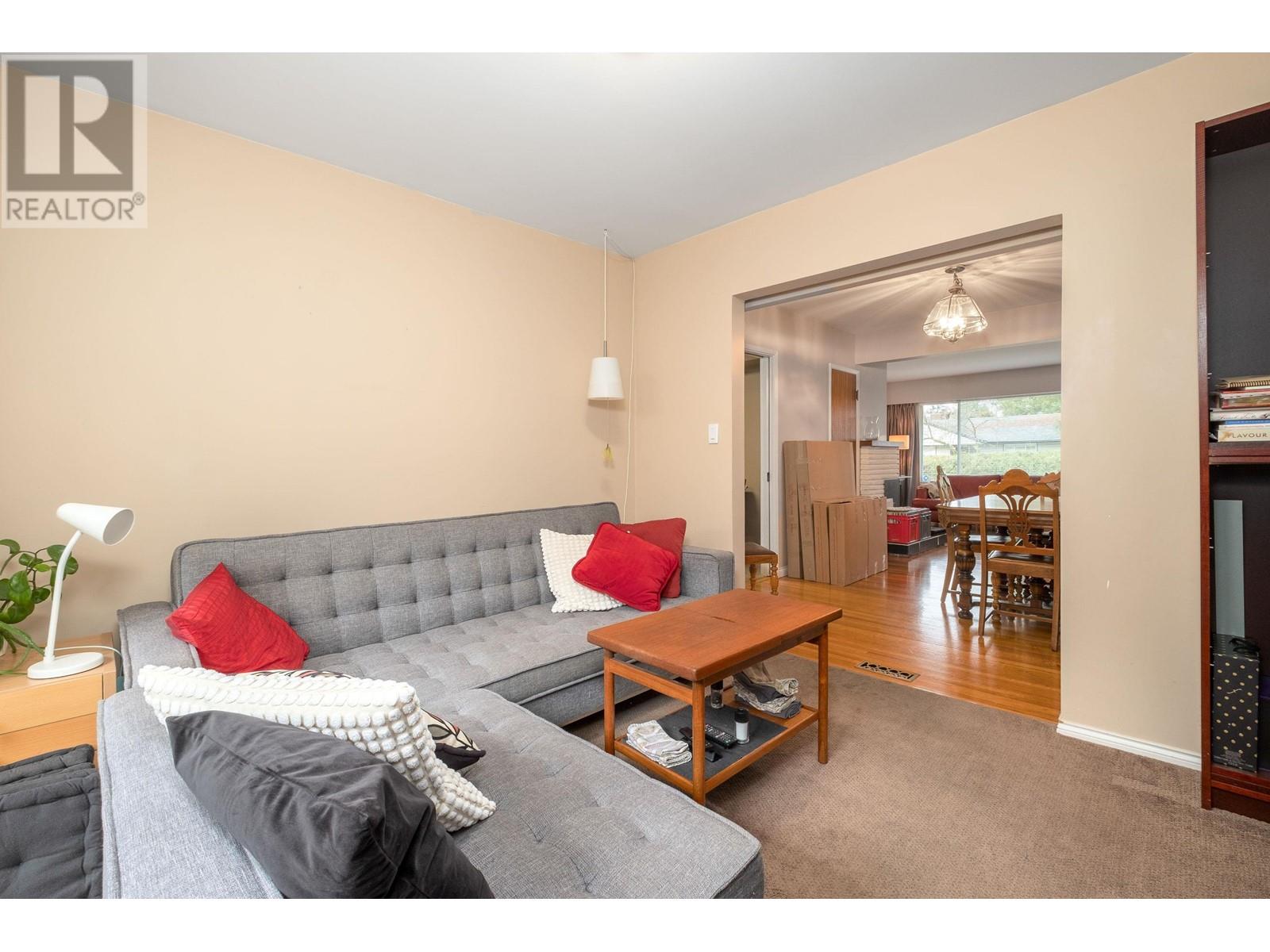 3558 Greentree Lane, North Vancouver, British Columbia  V7R 4C4 - Photo 12 - R2858860