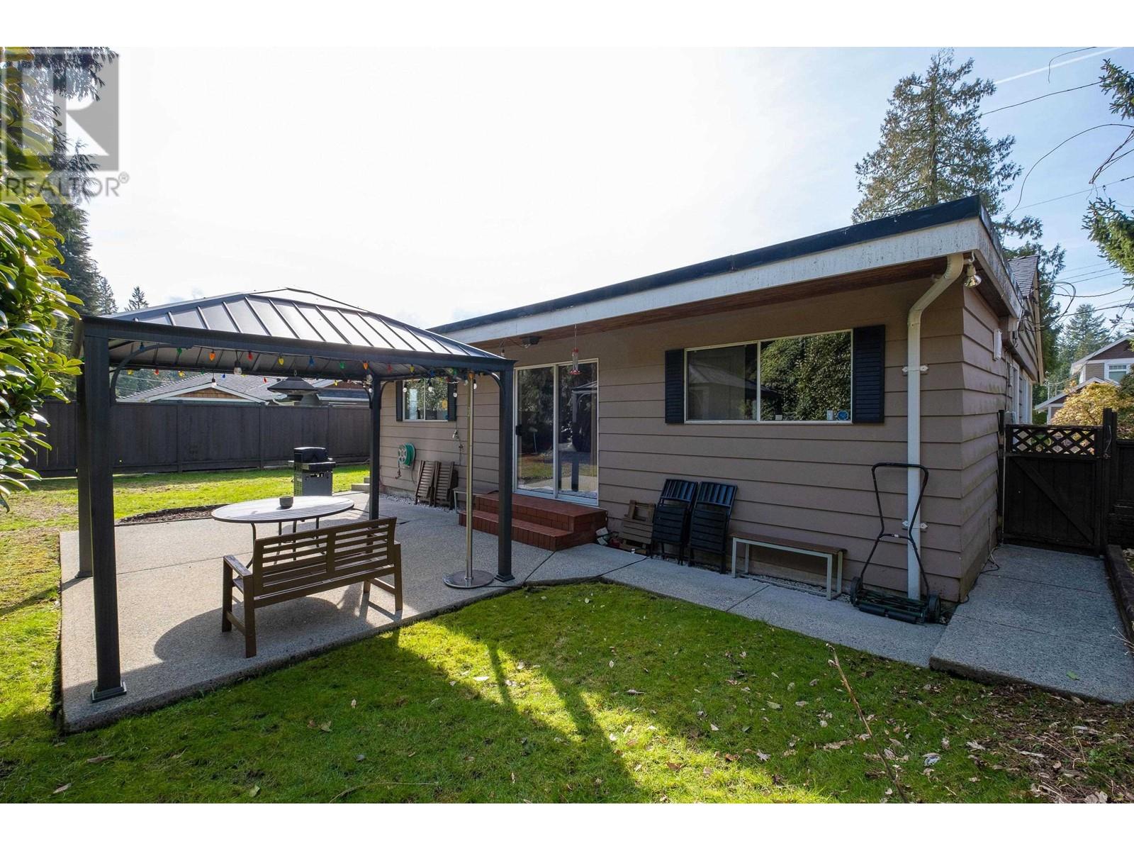 3558 Greentree Lane, North Vancouver, British Columbia  V7R 4C4 - Photo 20 - R2858860