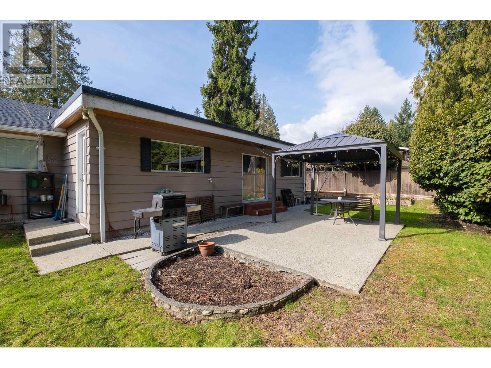 3558 Greentree Lane, North Vancouver, British Columbia  V7R 4C4 - Photo 21 - R2858860