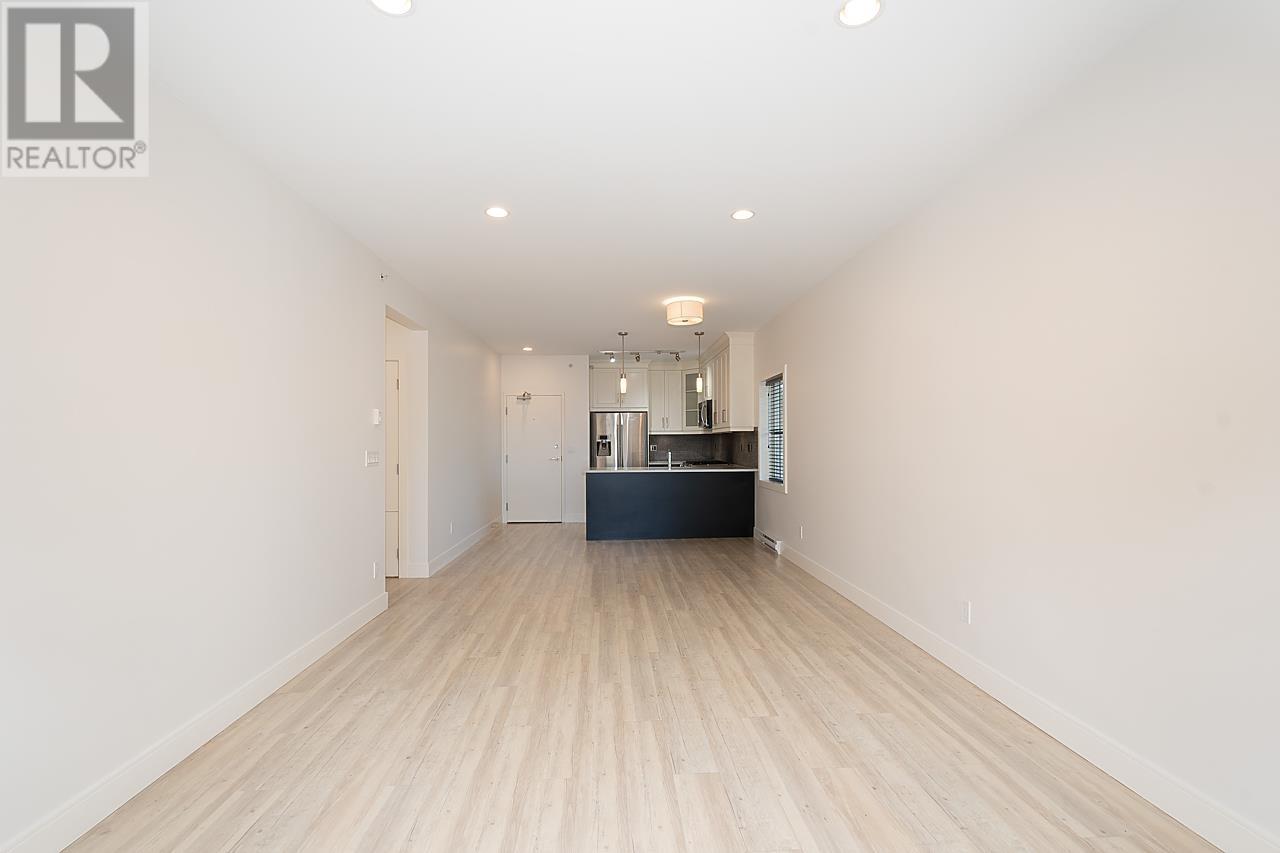 4548 Hastings Street, Burnaby, British Columbia  V5C 2K4 - Photo 8 - R2858859