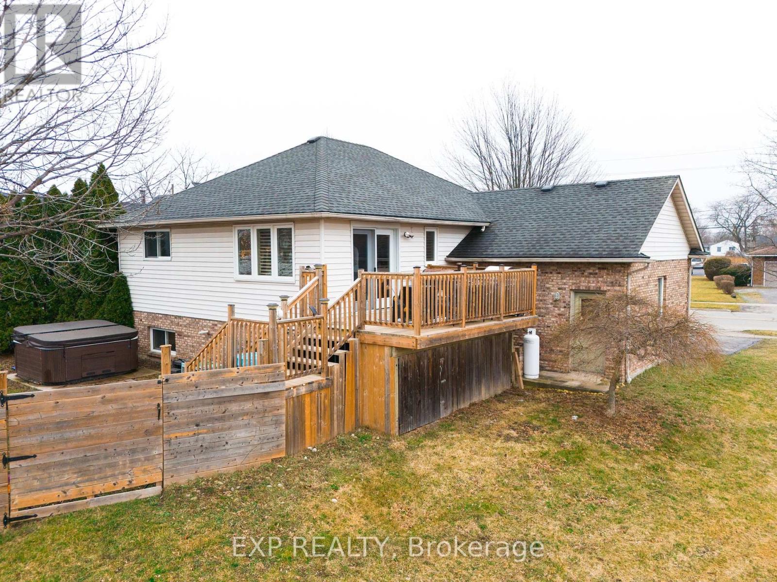46 Grapeview Dr, St. Catharines, Ontario  L2R 6P9 - Photo 32 - X8134968