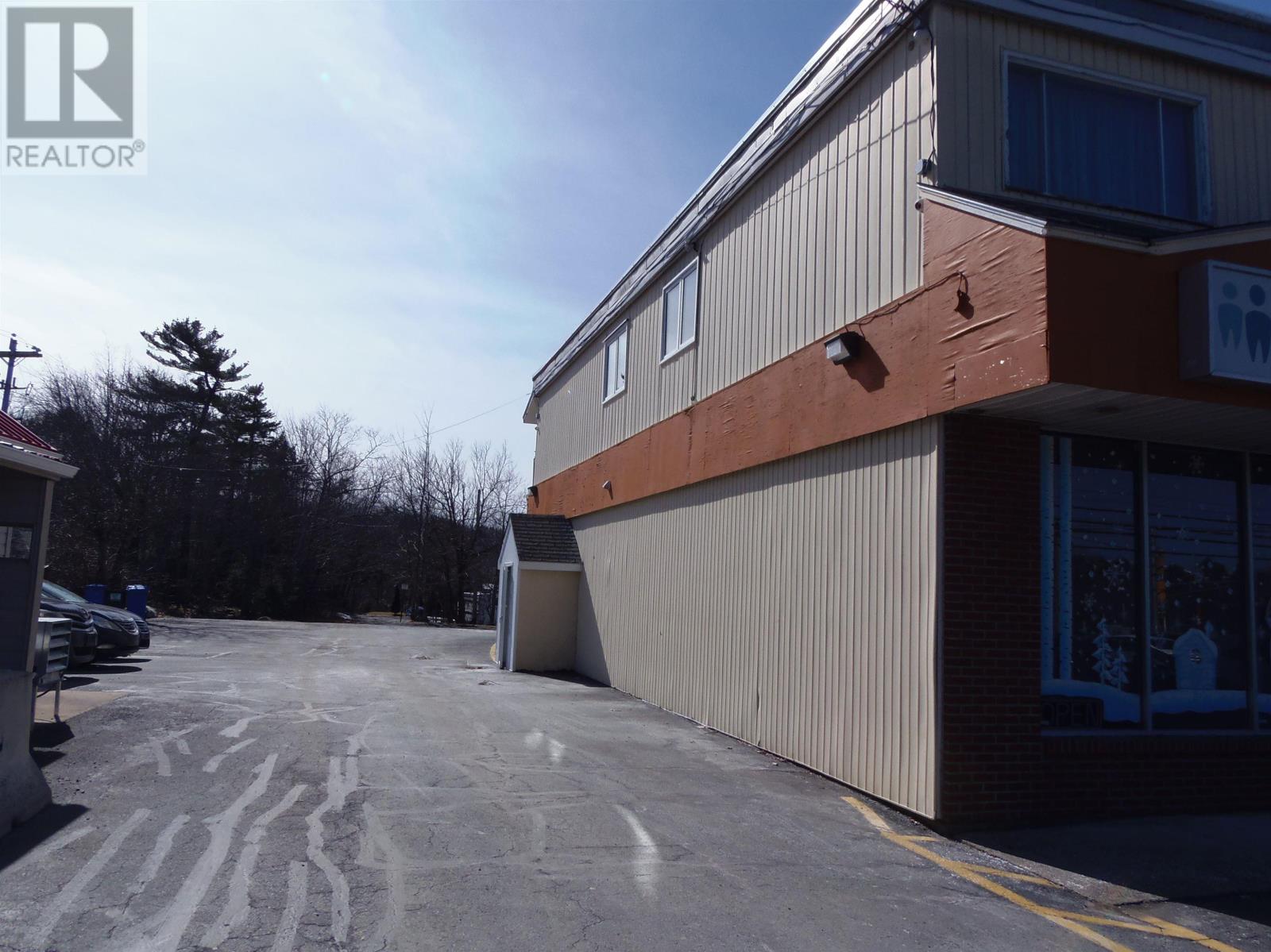 668 Sackville Drive, Lower Sackville, Nova Scotia  B4C 2S5 - Photo 7 - 202404476