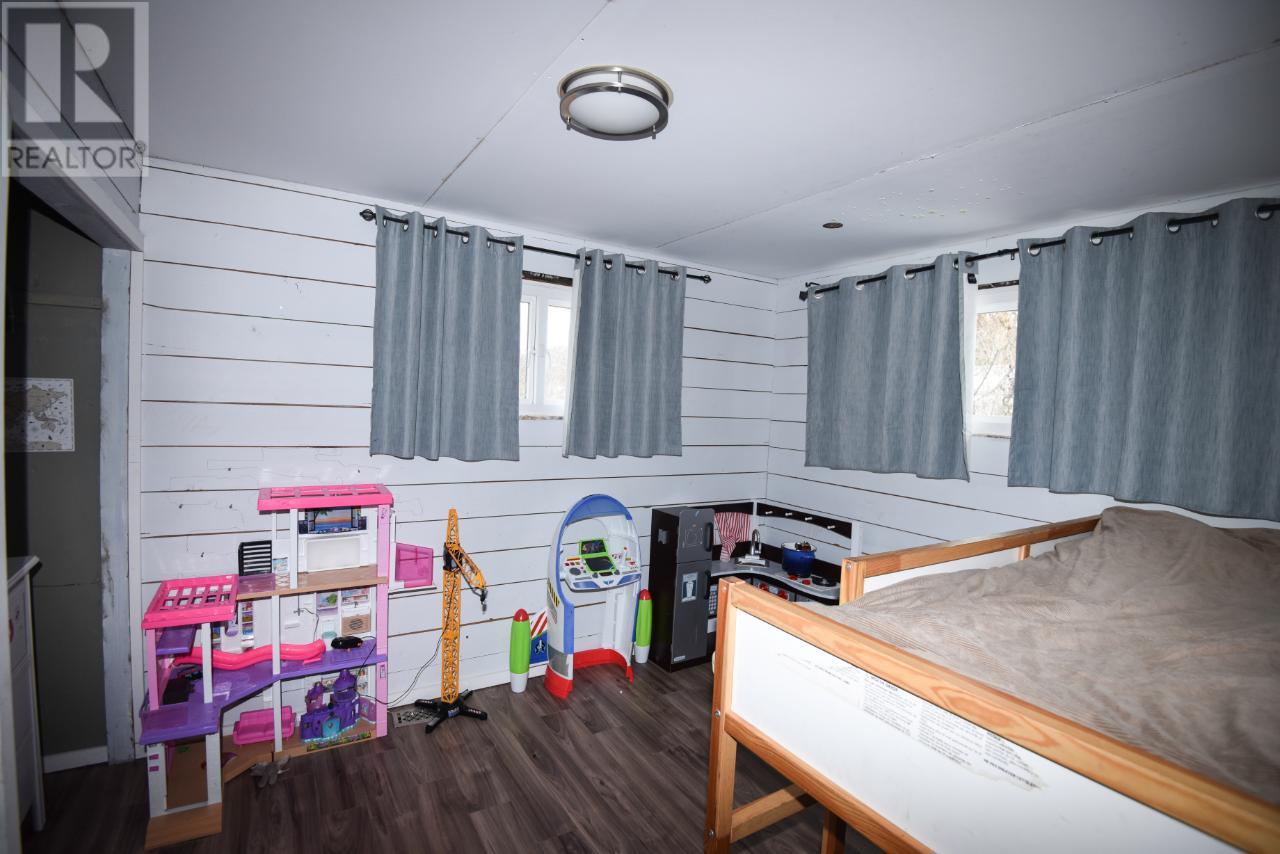 1404 Soues Street, Clinton, British Columbia  V0K 1K0 - Photo 14 - 177170