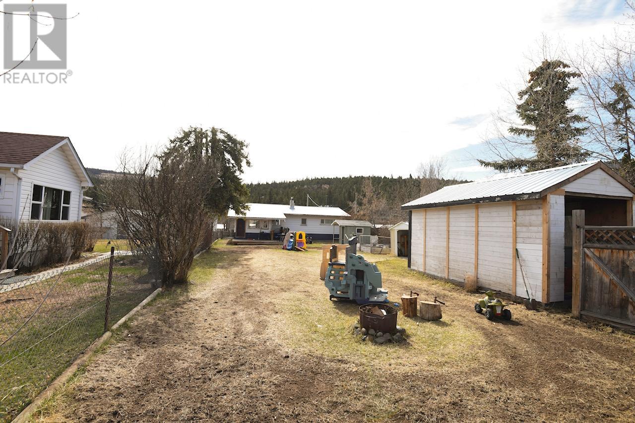 1404 Soues Street, Clinton, British Columbia  V0K 1K0 - Photo 18 - 177170