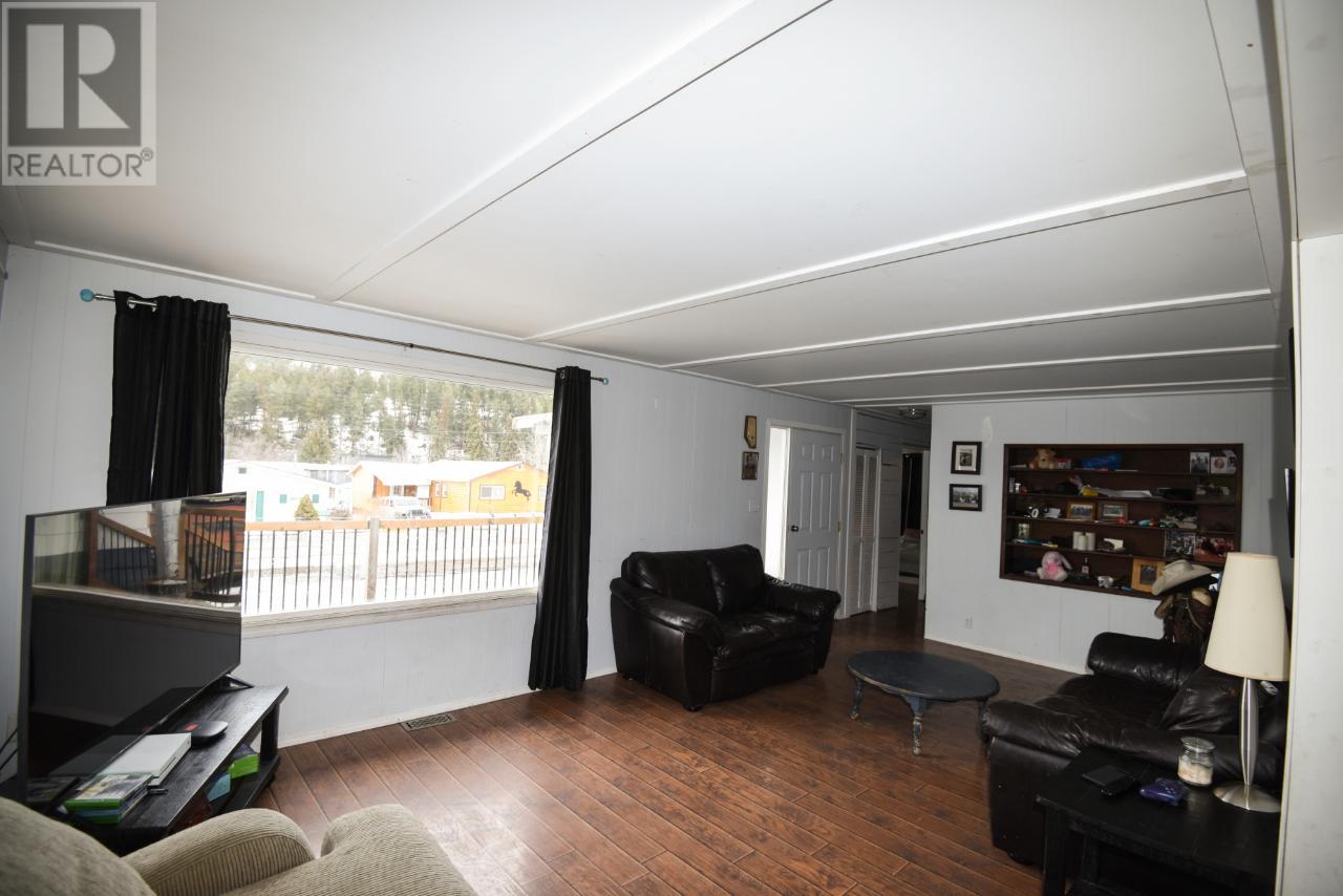 1404 Soues Street, Clinton, British Columbia  V0K 1K0 - Photo 5 - 177170