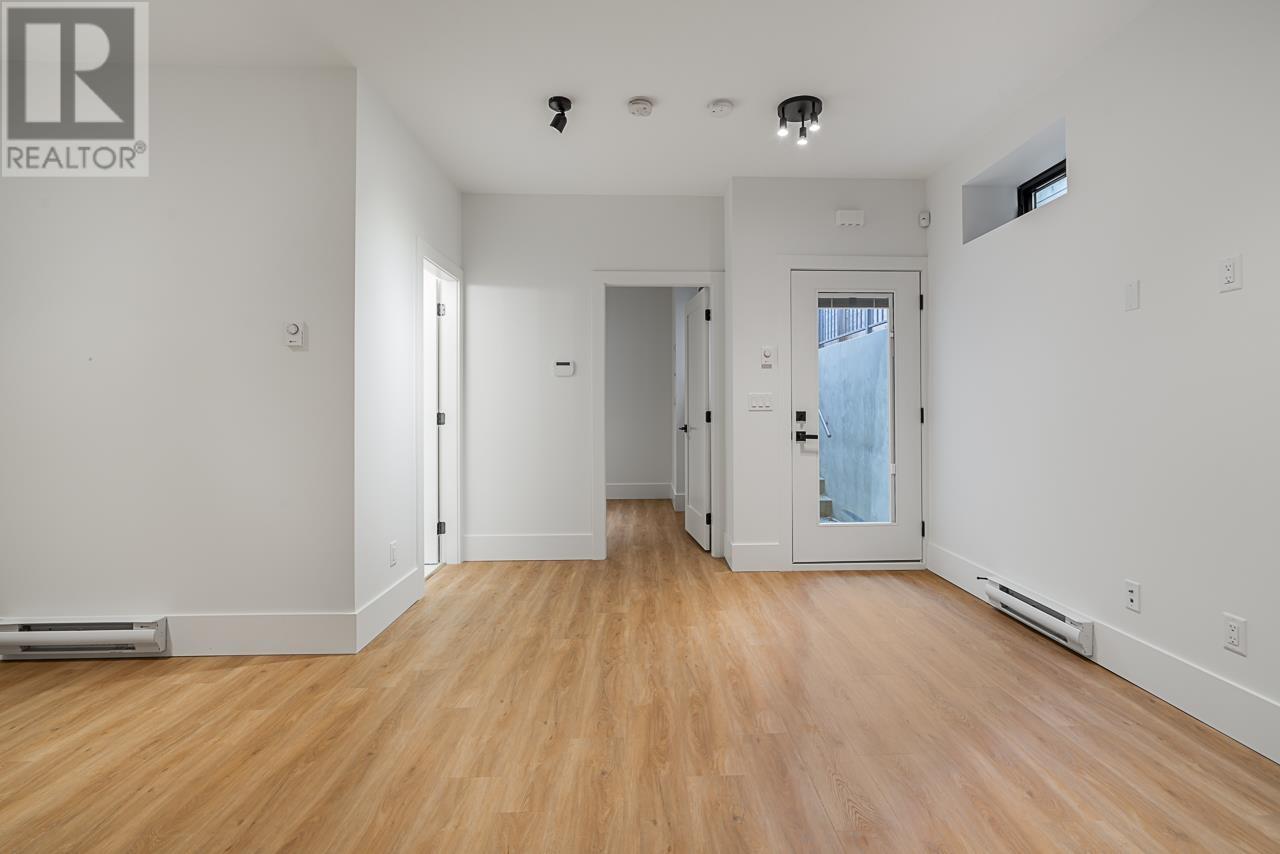 425 W Keith Road, North Vancouver, British Columbia  V7M 1M2 - Photo 27 - R2858896