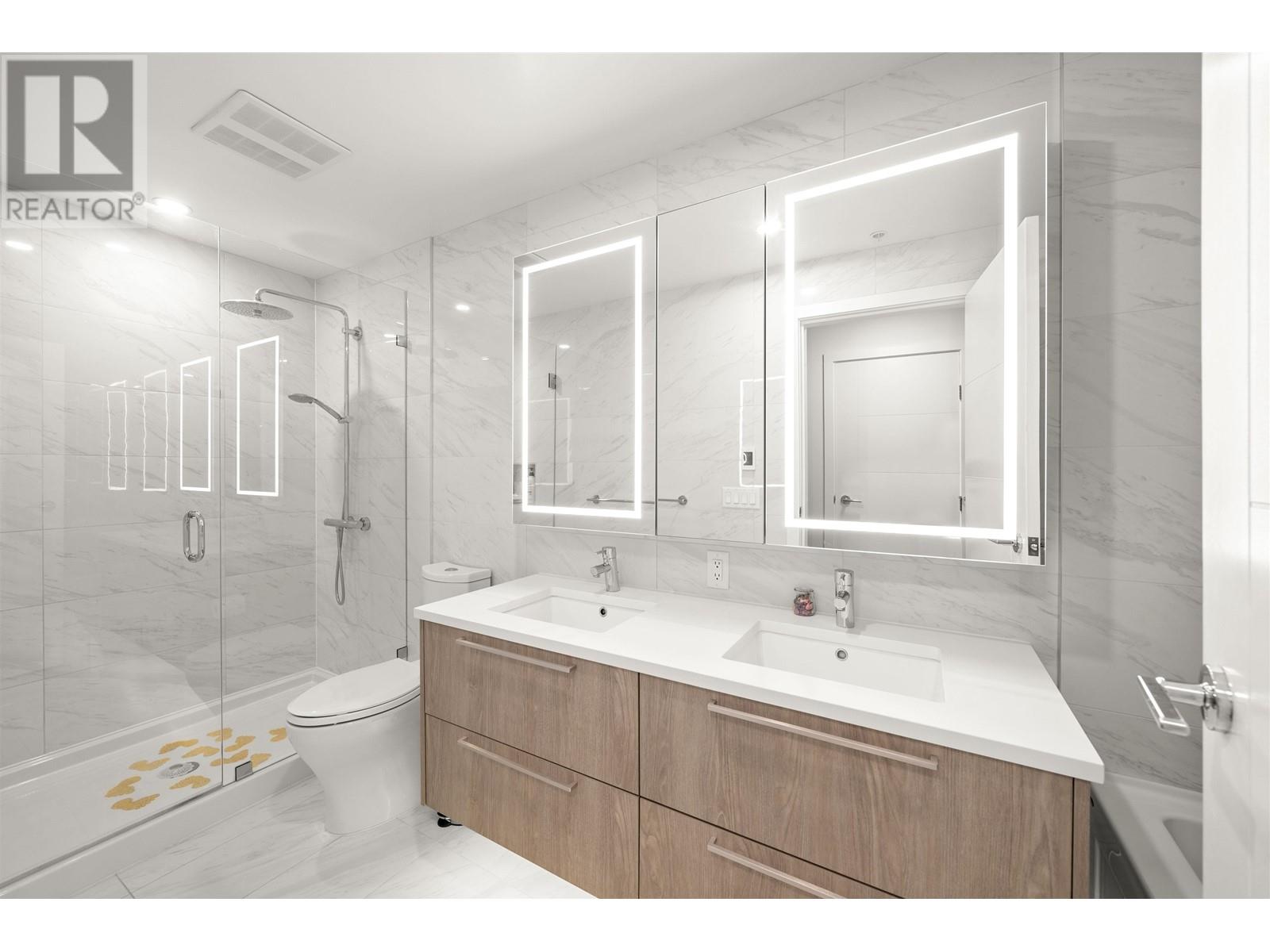 2403 6398 Silver Avenue, Burnaby, British Columbia  V5H 0K7 - Photo 13 - R2858897