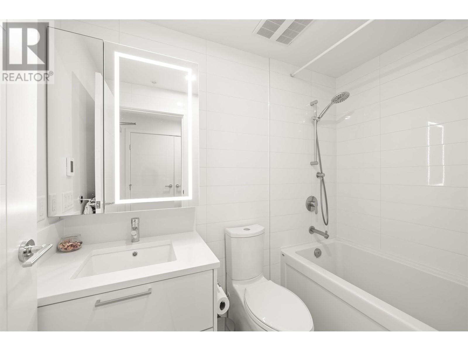 2403 6398 Silver Avenue, Burnaby, British Columbia  V5H 0K7 - Photo 17 - R2858897