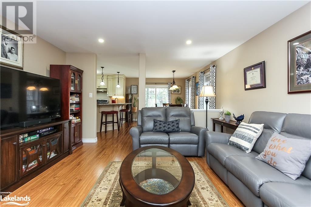 99 Lily Drive, Wasaga Beach, Ontario  L9Z 2Z2 - Photo 11 - 40552421