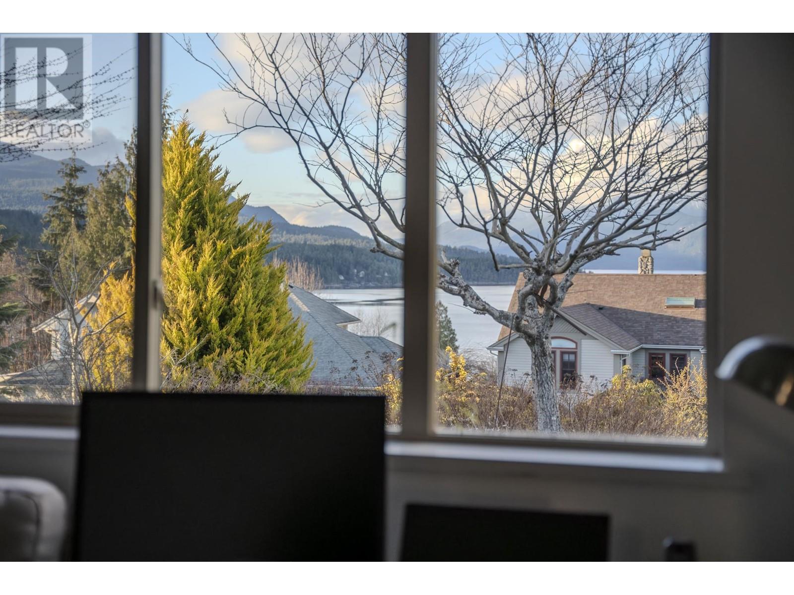 6187 Highmoor Road, Sechelt, British Columbia  V7Z 0L1 - Photo 26 - R2858884