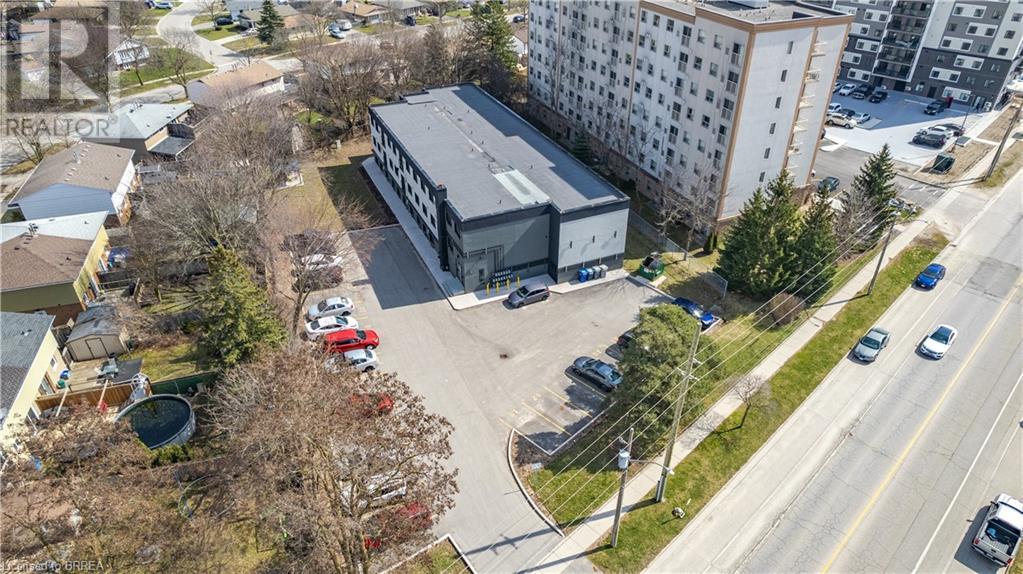 581 Strasburg Road, Kitchener, Ontario  N2E 1P2 - Photo 5 - 40538705