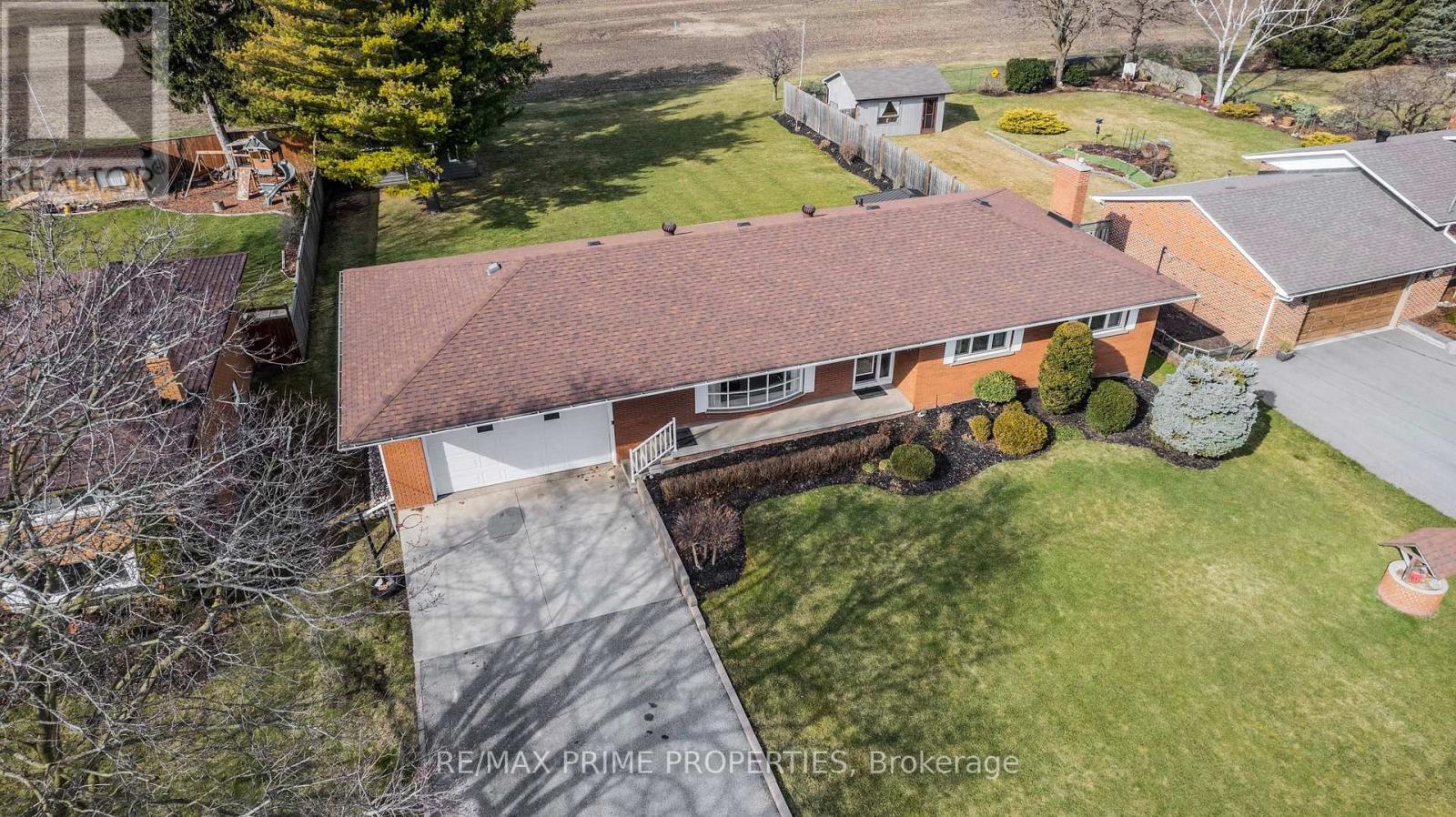 118 Halls Rd N, Whitby, Ontario  L1P 1Y8 - Photo 31 - E8138748