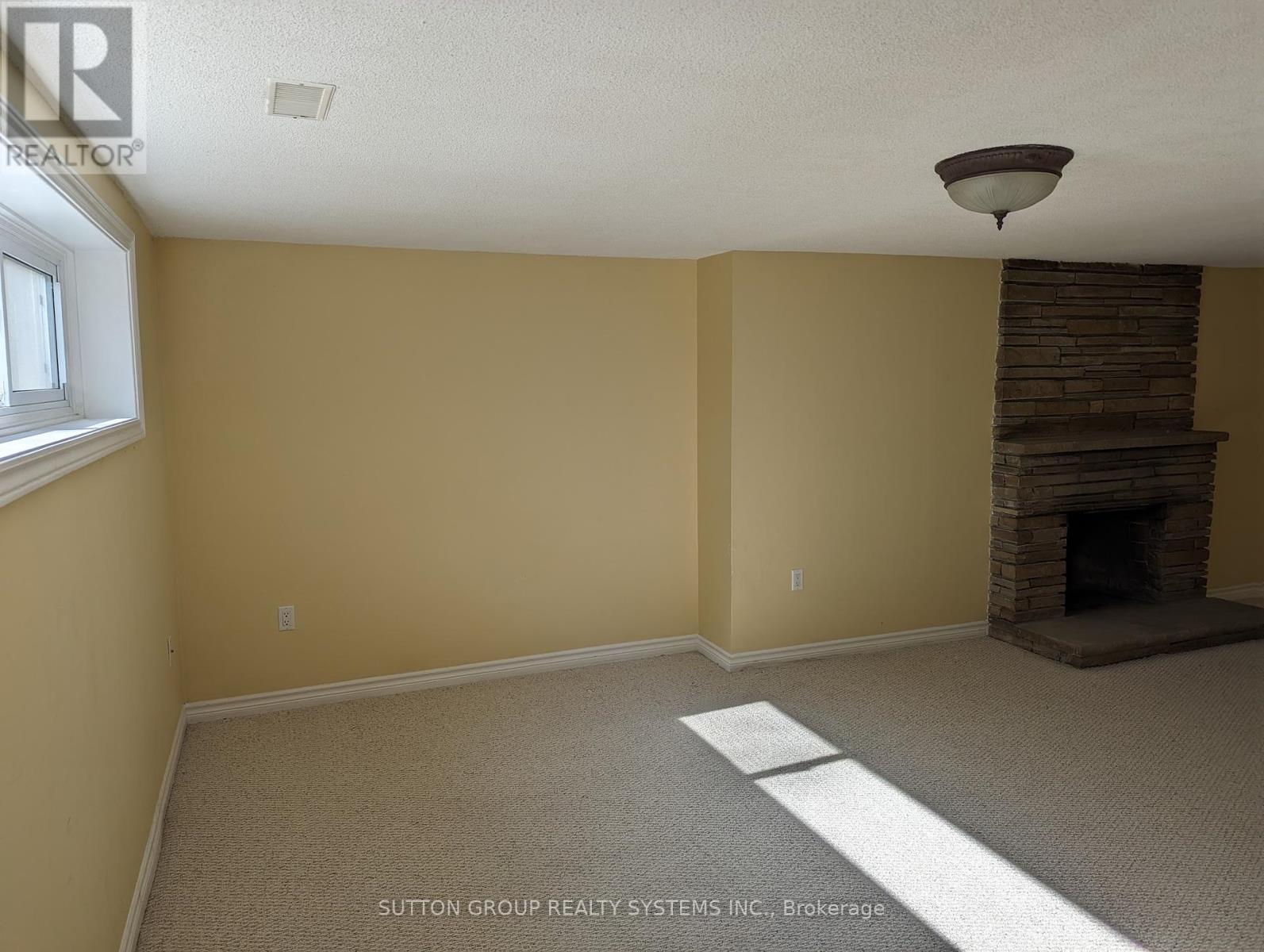 1292 Twin Oaks Dell, Mississauga, Ontario  L5H 3J8 - Photo 22 - W8138736