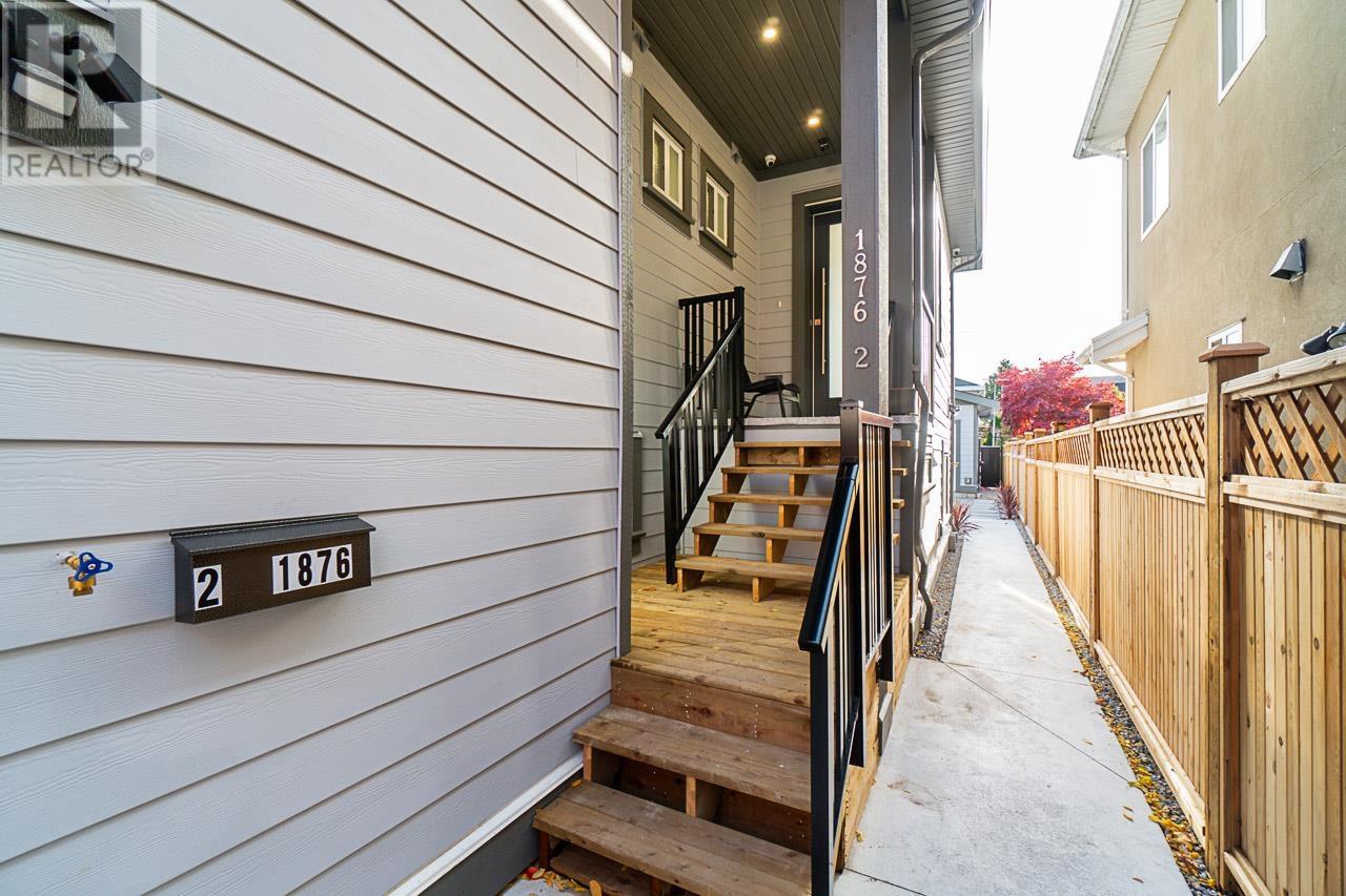 #2 1876 E 49th Avenue, Vancouver, British Columbia  V5P 1T3 - Photo 2 - R2858929