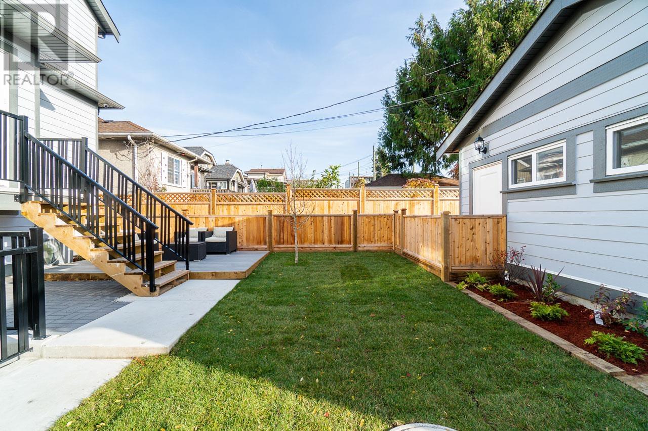 #2 1876 E 49th Avenue, Vancouver, British Columbia  V5P 1T3 - Photo 24 - R2858929