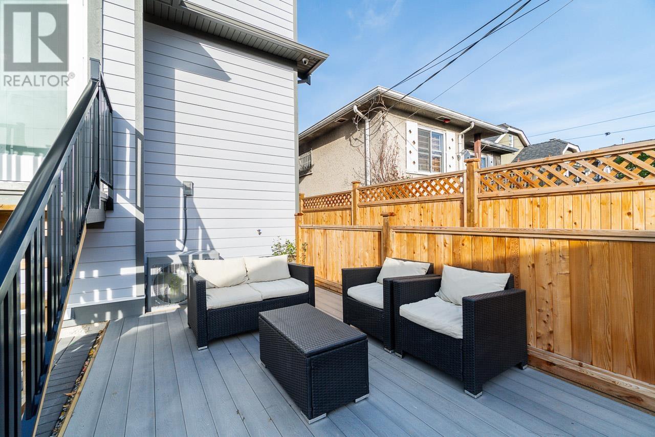 #2 1876 E 49th Avenue, Vancouver, British Columbia  V5P 1T3 - Photo 25 - R2858929